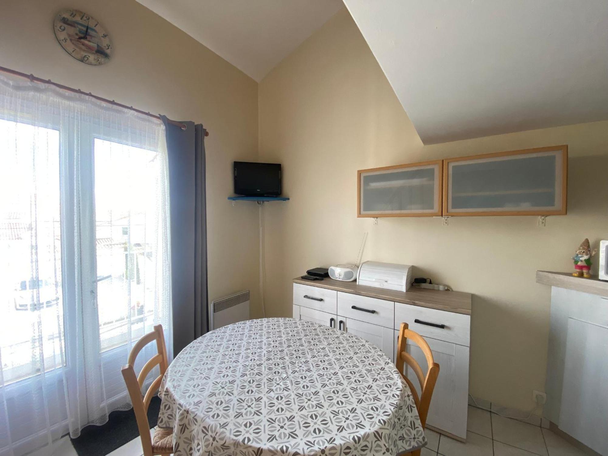 Appartement La Tranche-sur-Mer, 2 pièces, 4 personnes - FR-1-22-171 Esterno foto